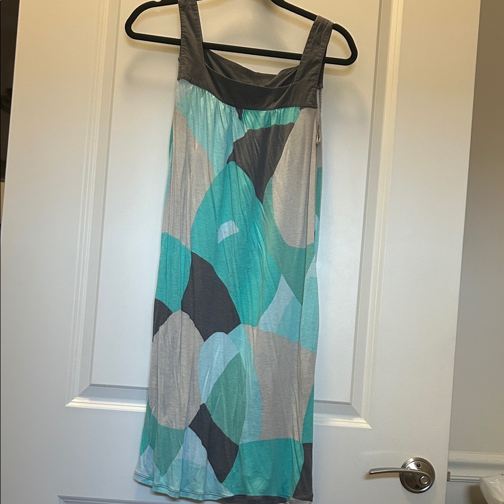 Sleeveless Geometric Dress in Teal and Gray